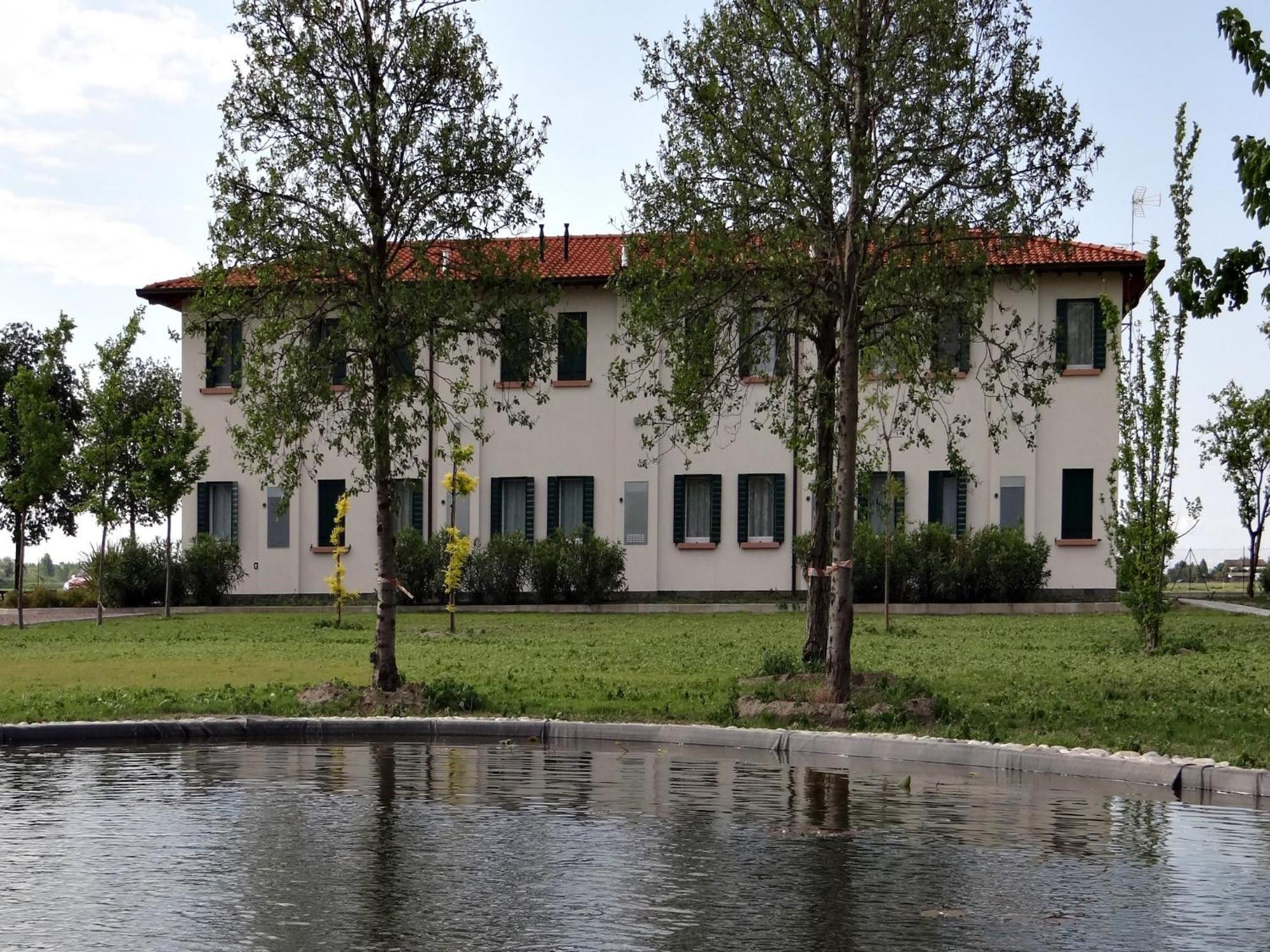 Characteristic Apartment In Codigoro With Pool Exterior photo